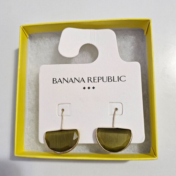 Crescent Stone Drop Earrings (NWT) - Picture 4 of 9